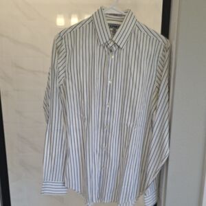 Express Men's Fitted White and Black Striped Button Down Shirt
